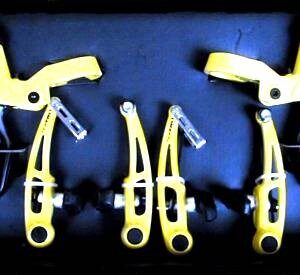 FREINS V-B JAUNE BOITE